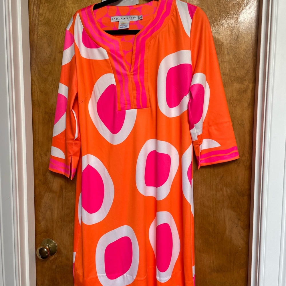 Gretchen Scott bright dress